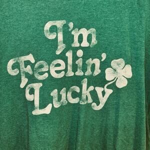 I’m Feelin’ Lucky Green Graphic T Shirt Mens Large St Patricks Day